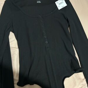American Eagle Outfitters Black Long Sleeve Fitted Bodysuit